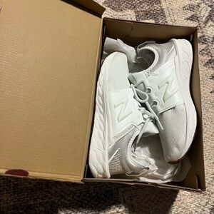 New Balance Women's Fresh Foam X Cruz v3 Shoes